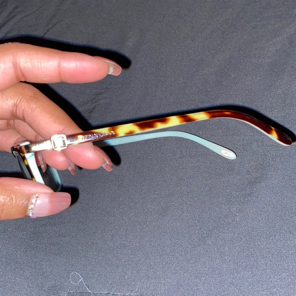 Tiffany’s Eyeglasses - Picture 2 of 4